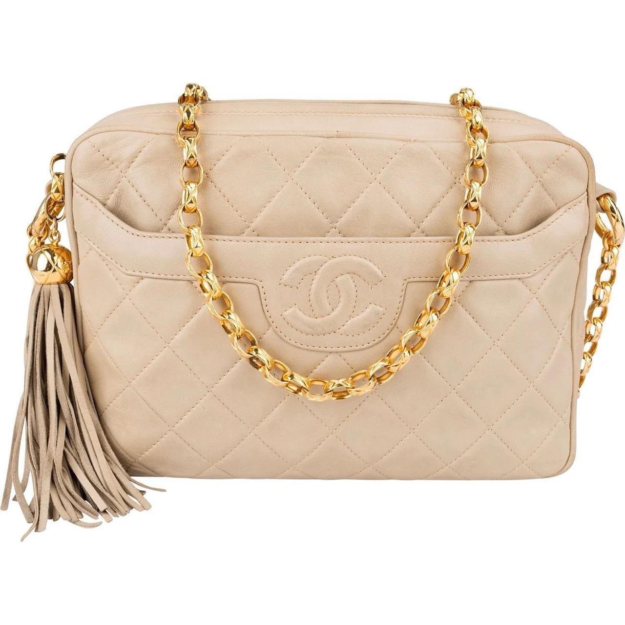 Chanel Timeless/Classique leather crossbody bag