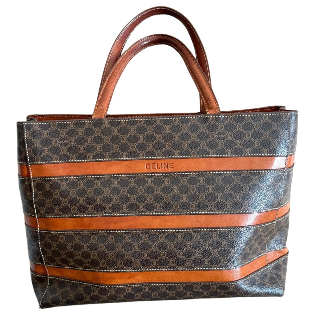 Leather handbag