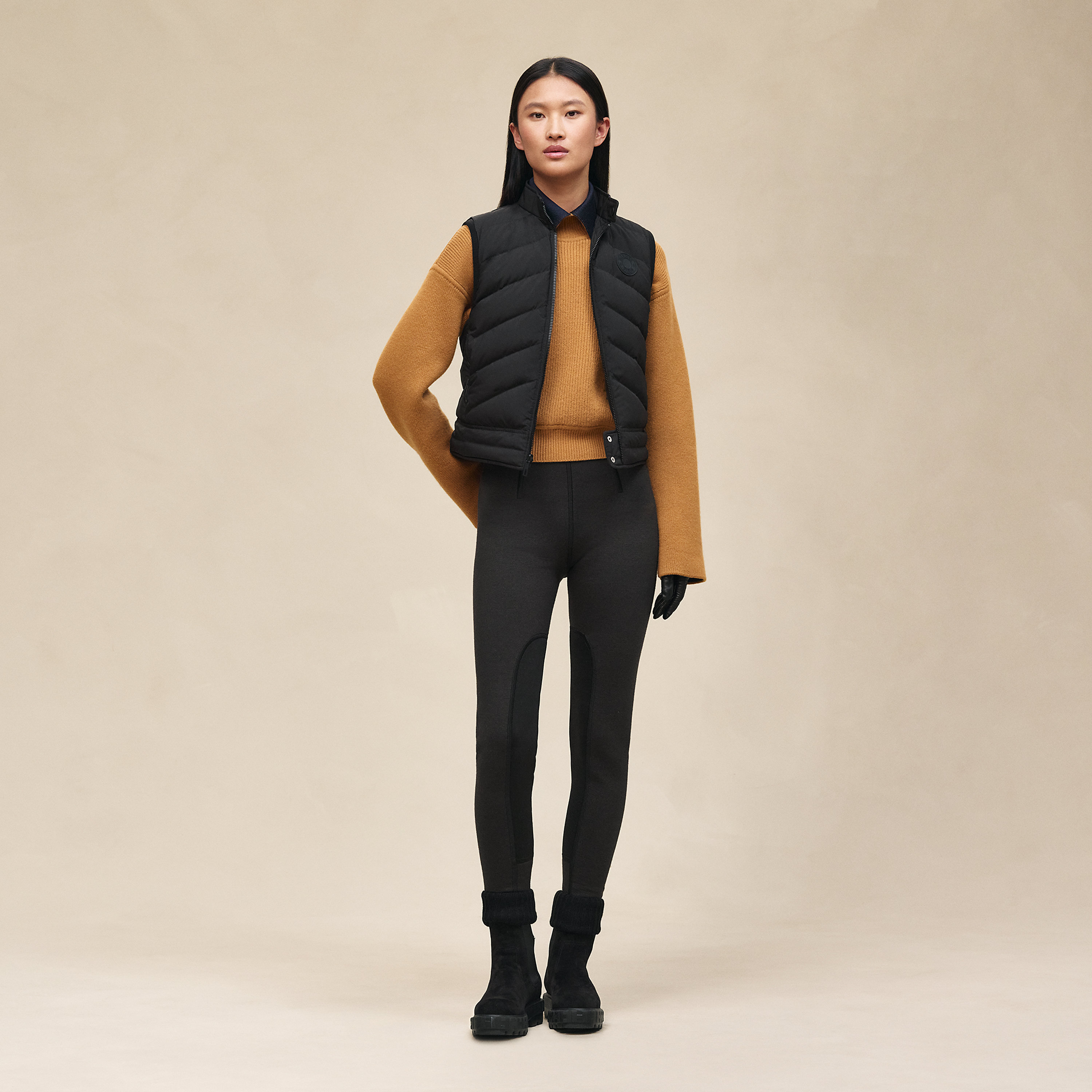 Reversible sleeveless jacket
