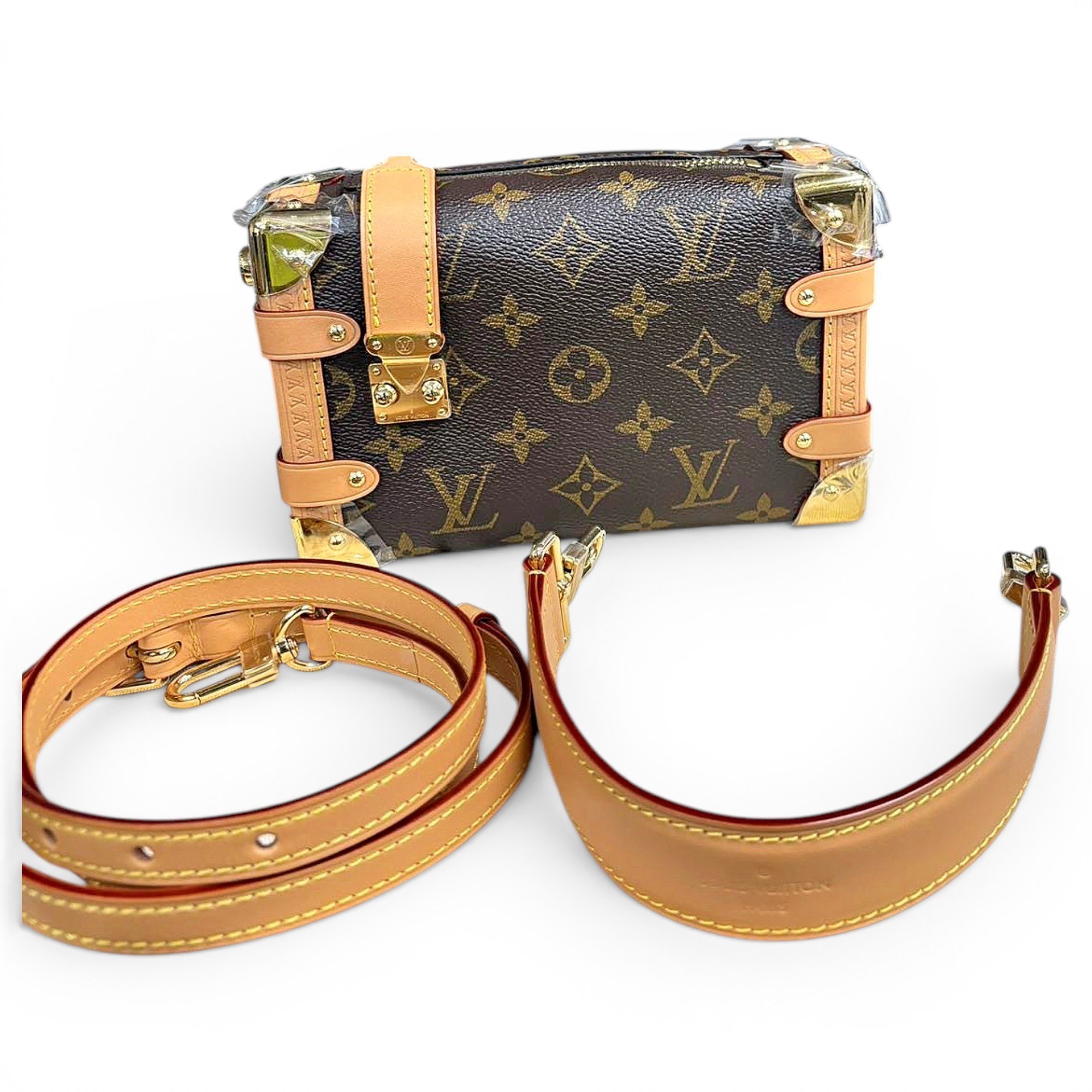 Side Trunk leather handbag