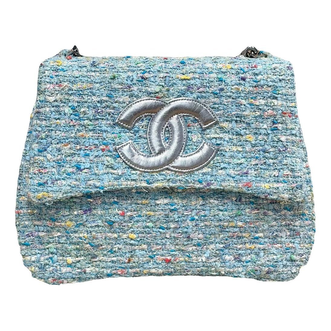 Timeless/Classique tweed handbag