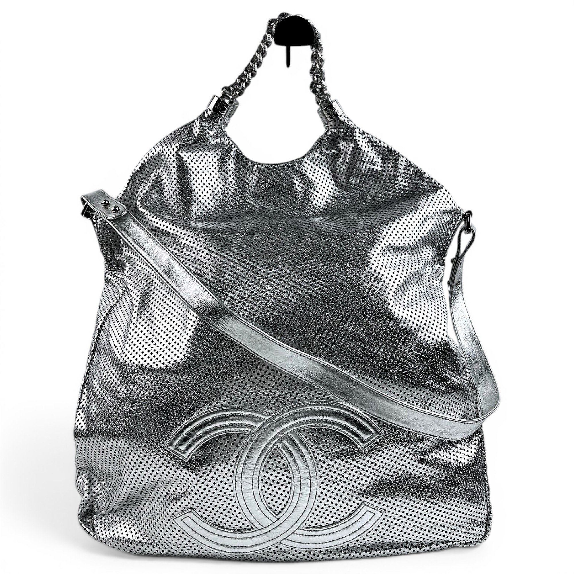 Vintage CC Chain leather tote