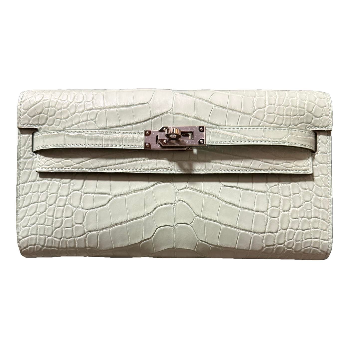 Kelly to go leather clutch bag