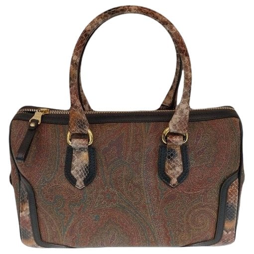 Leather clutch bag