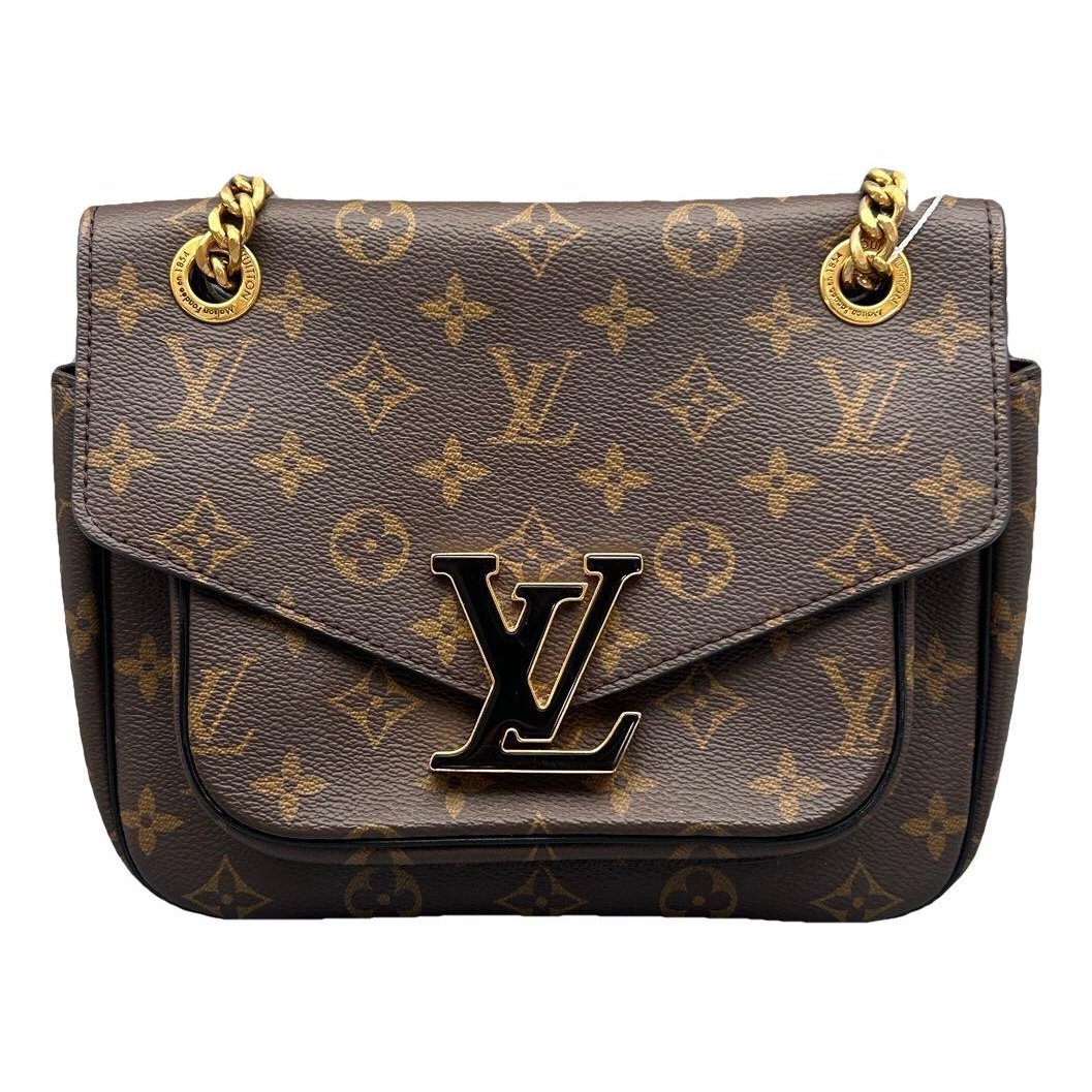 Louis Vuitton Leather handbag