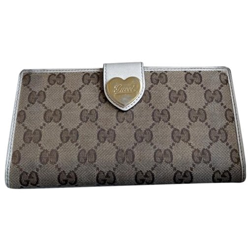 Cloth clutch bag