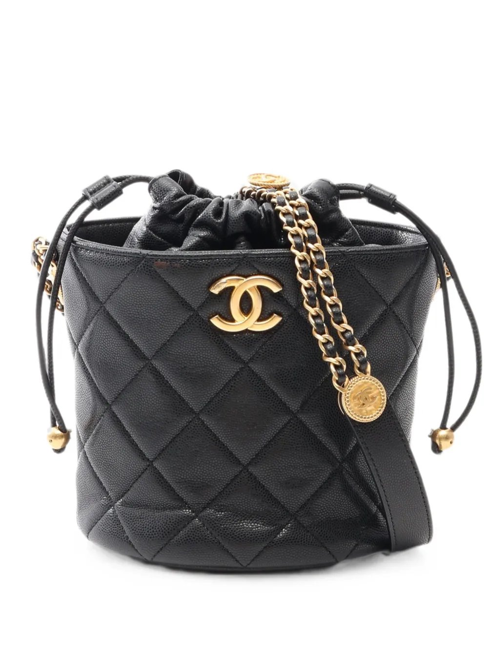 2021s matelassé Caviar bucket bag