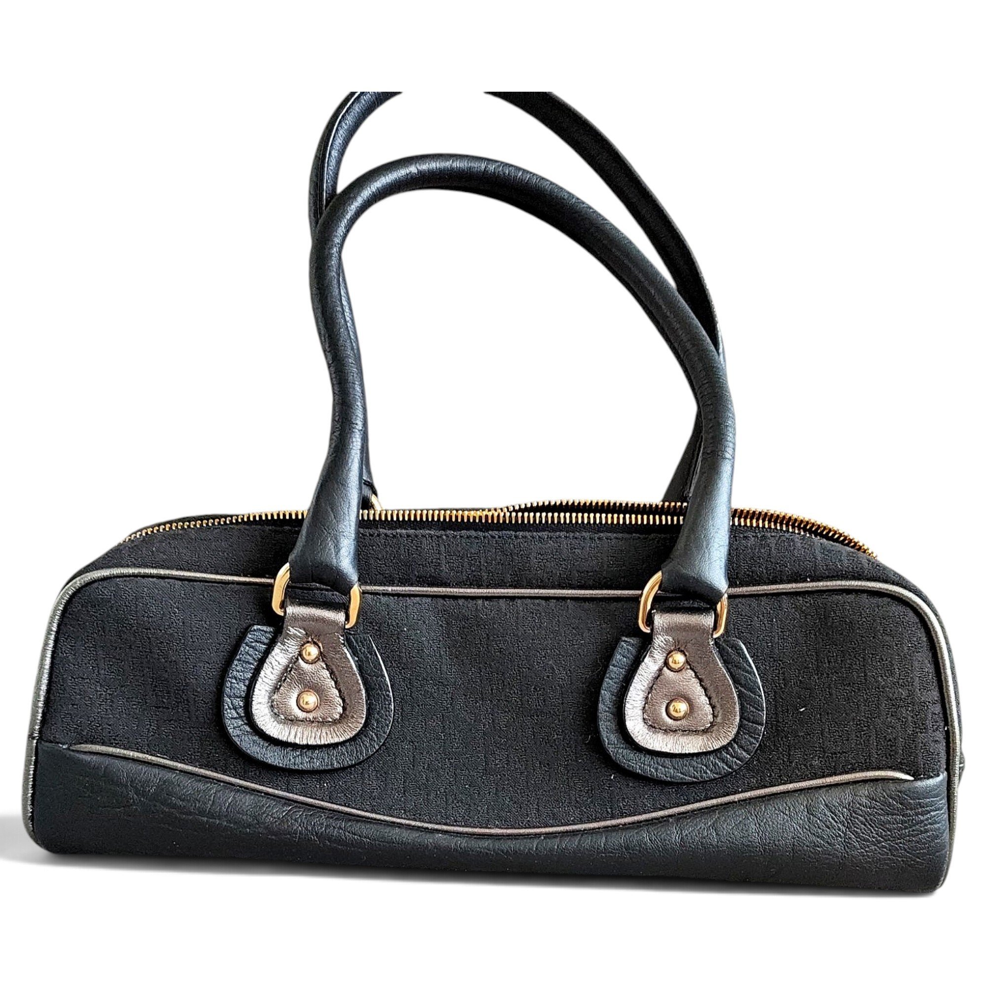 Vittoria leather handbag