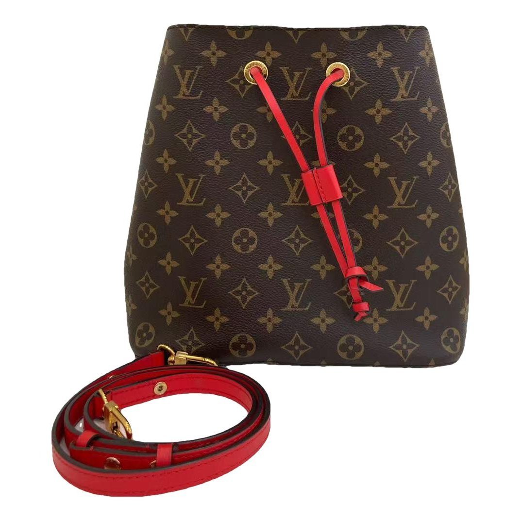 NéoNoé leather handbag
