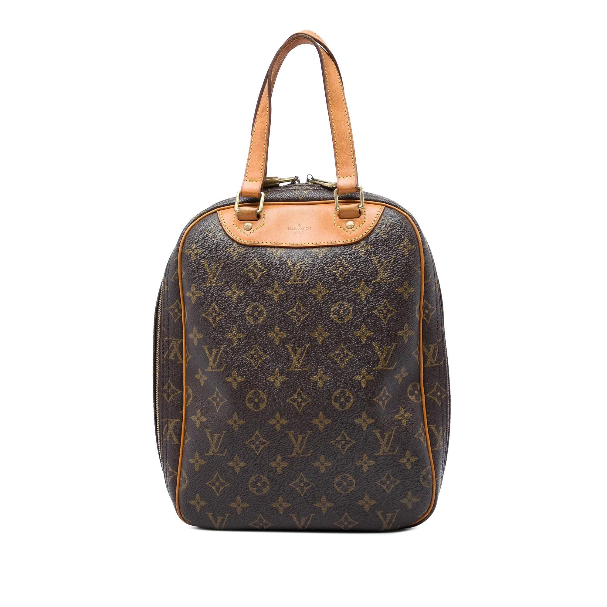 Excursion leather handbag