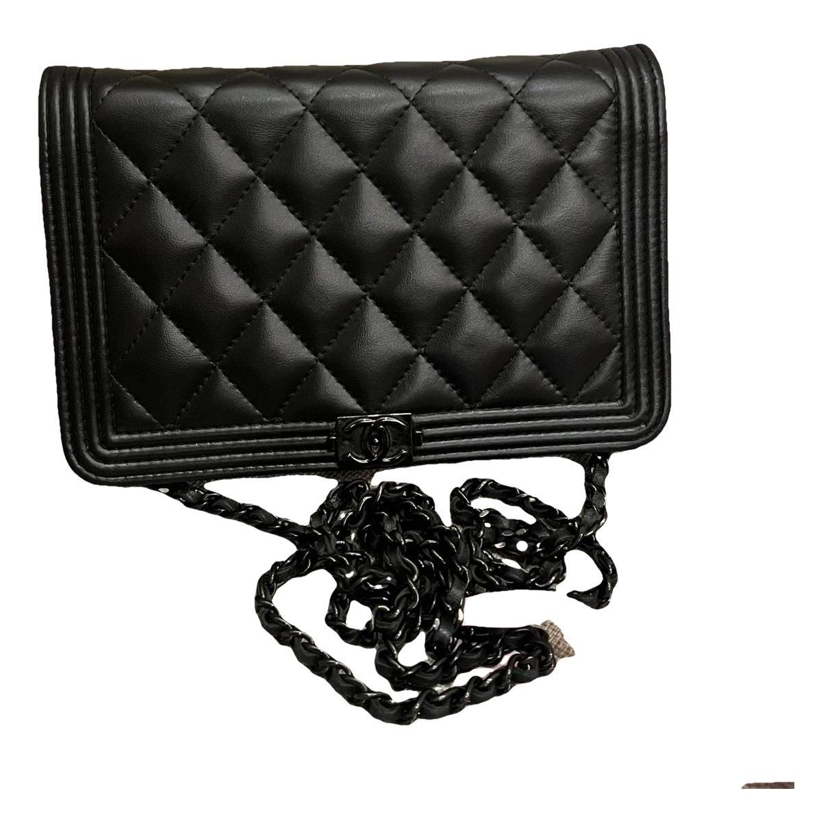Wallet On Chain Boy leather crossbody bag