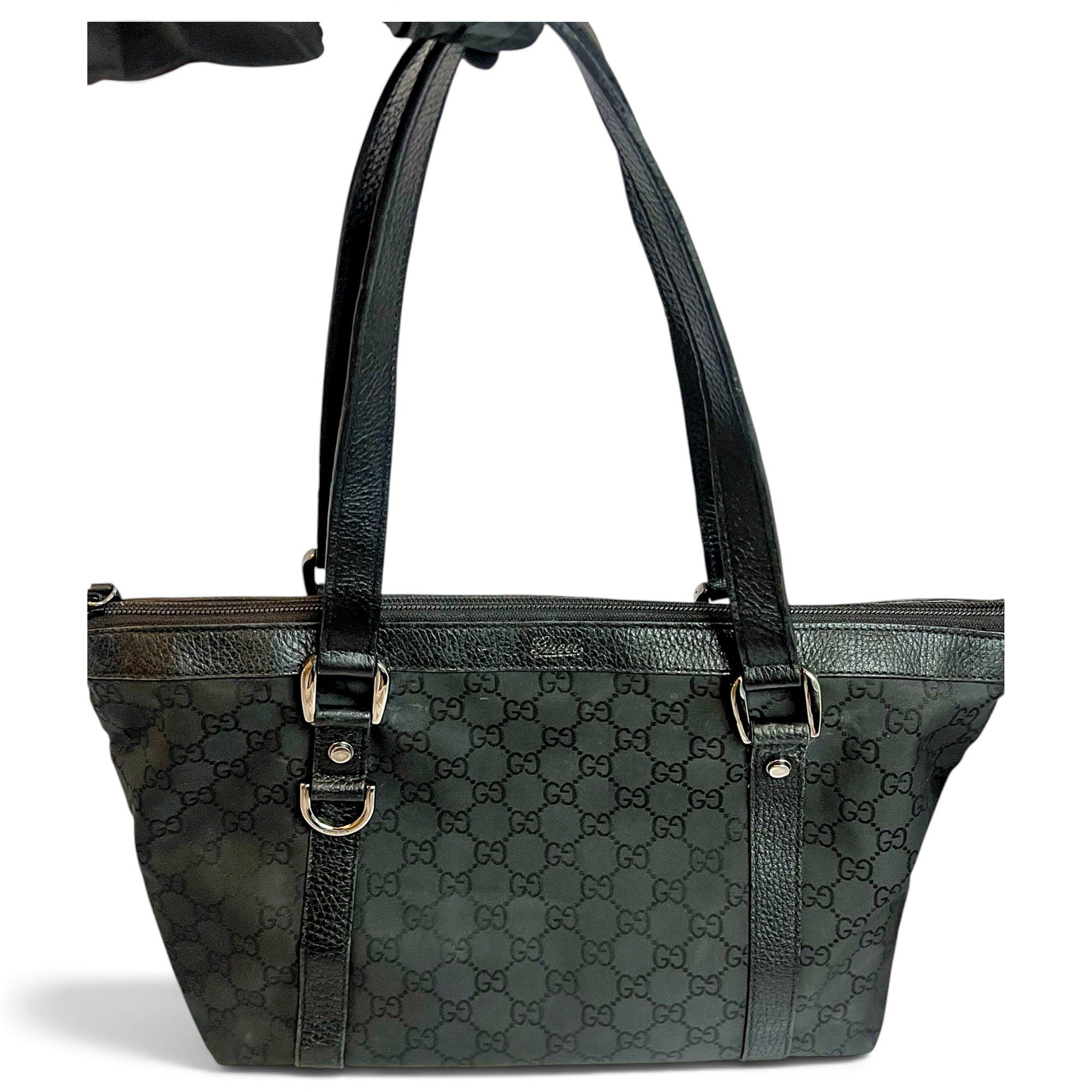 Abbey cloth handbag