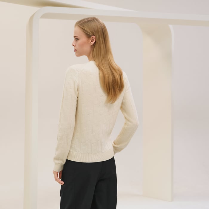 Blanc Naturel "H" Long-sleeve Sweater