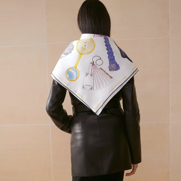 Nous Sommes Inseparables Scarf 90
