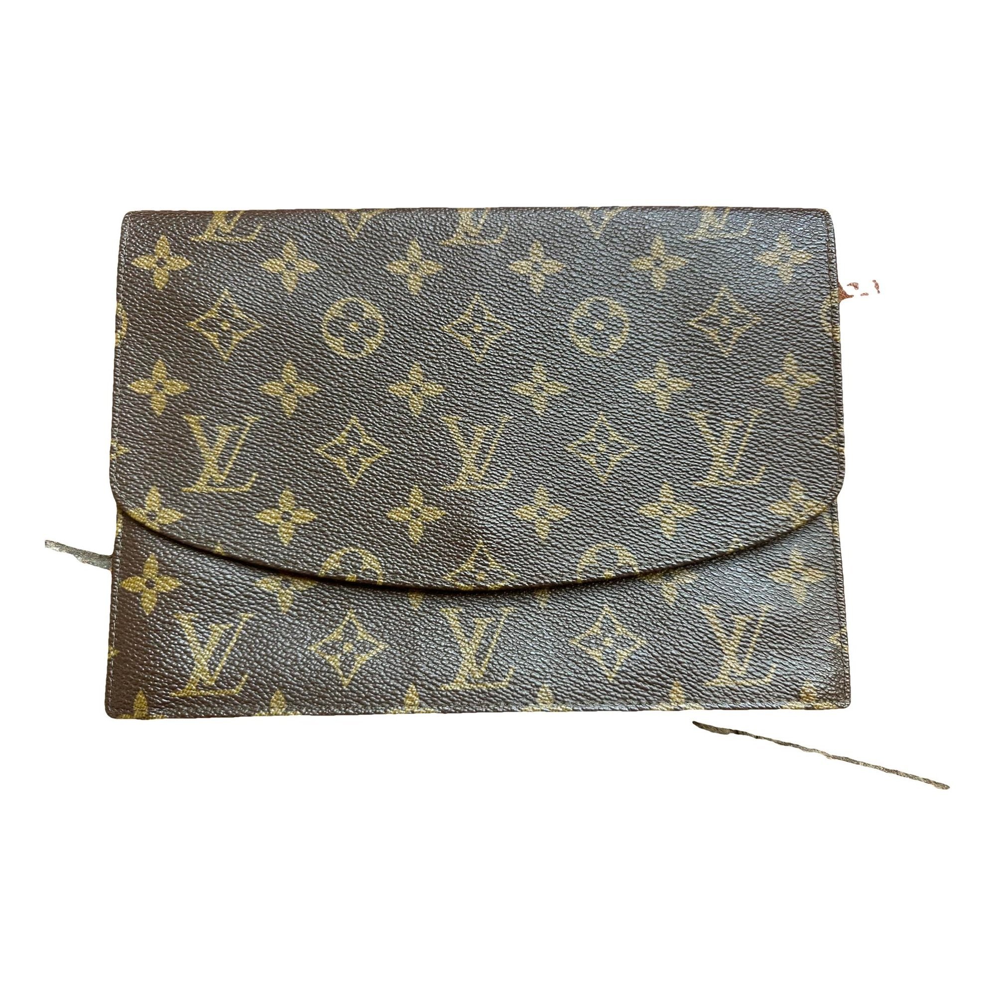 Leather clutch bag