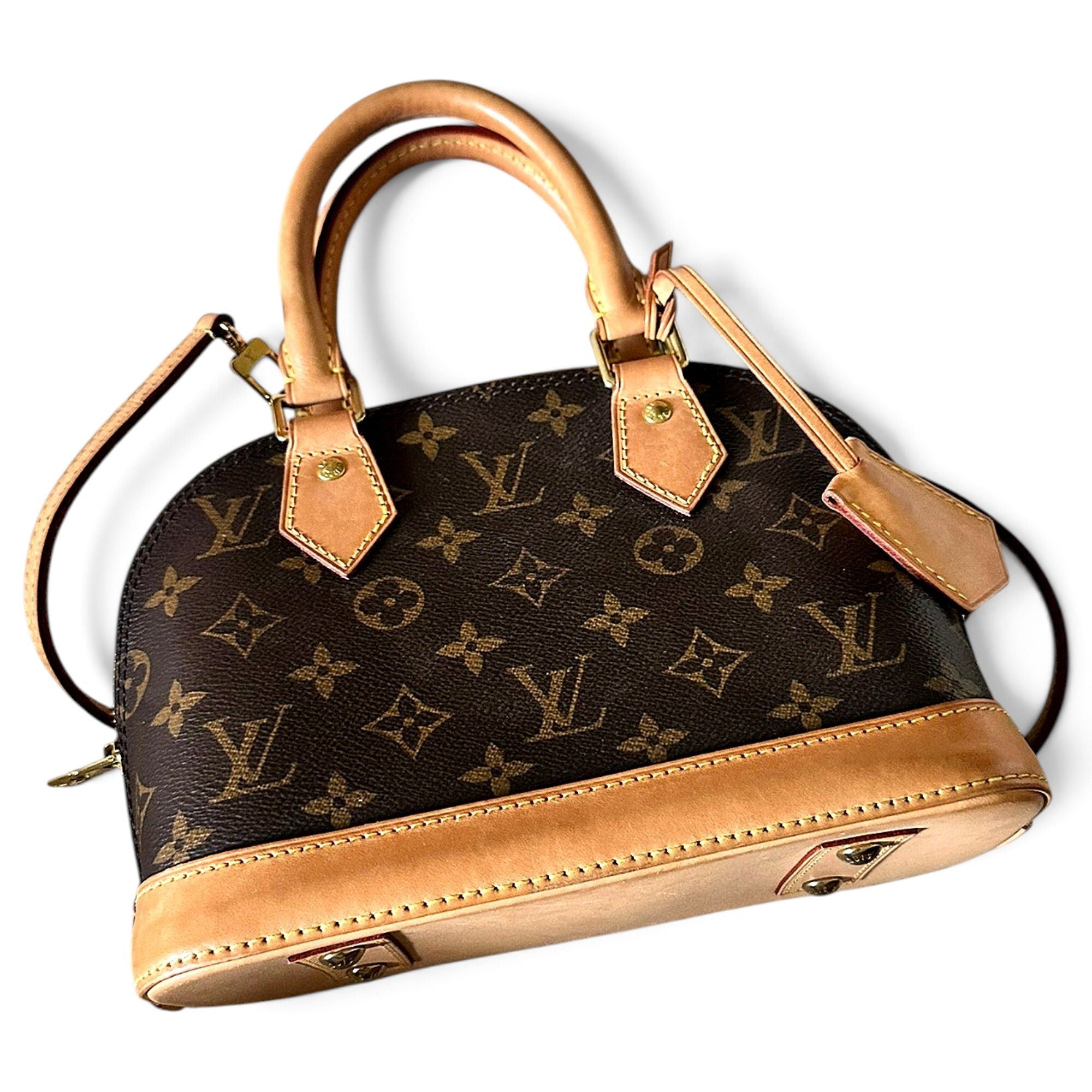 Alma BB leather handbag