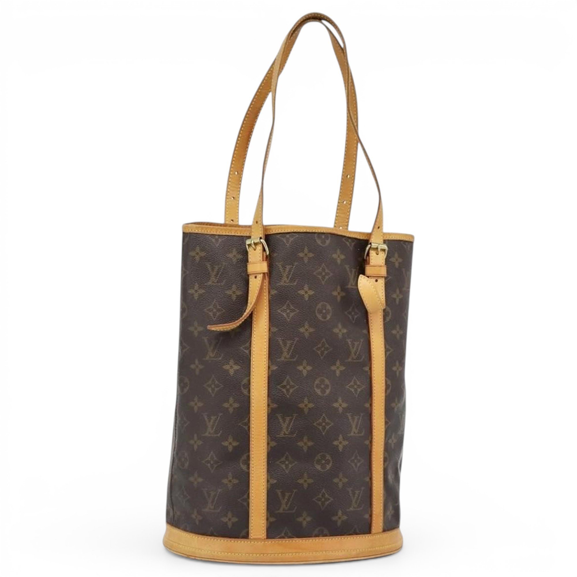 Bucket leather tote