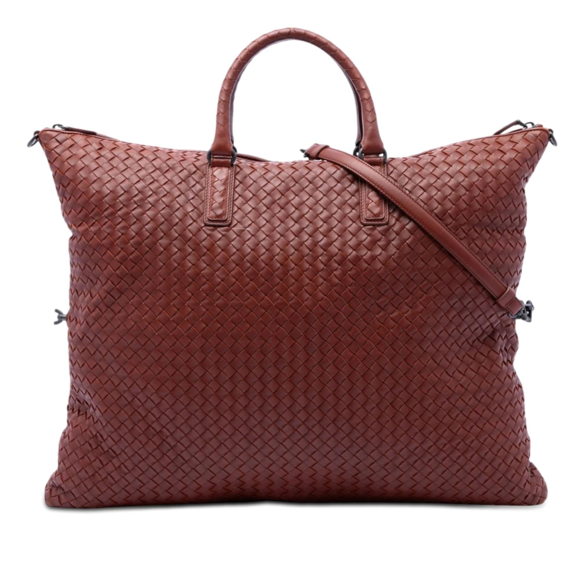 Leather tote