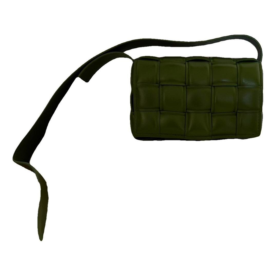 Cassette leather crossbody bag