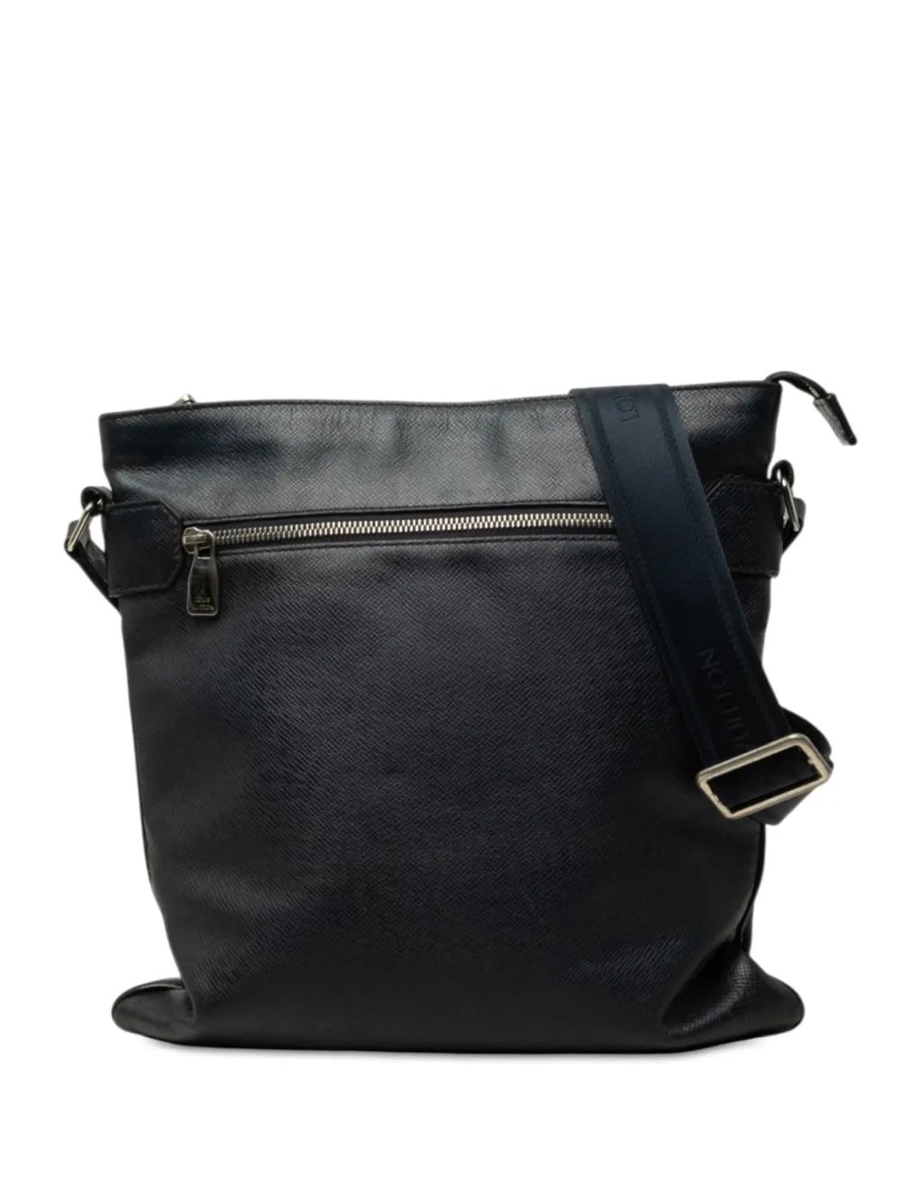2012 Taiga Sasha crossbody bag