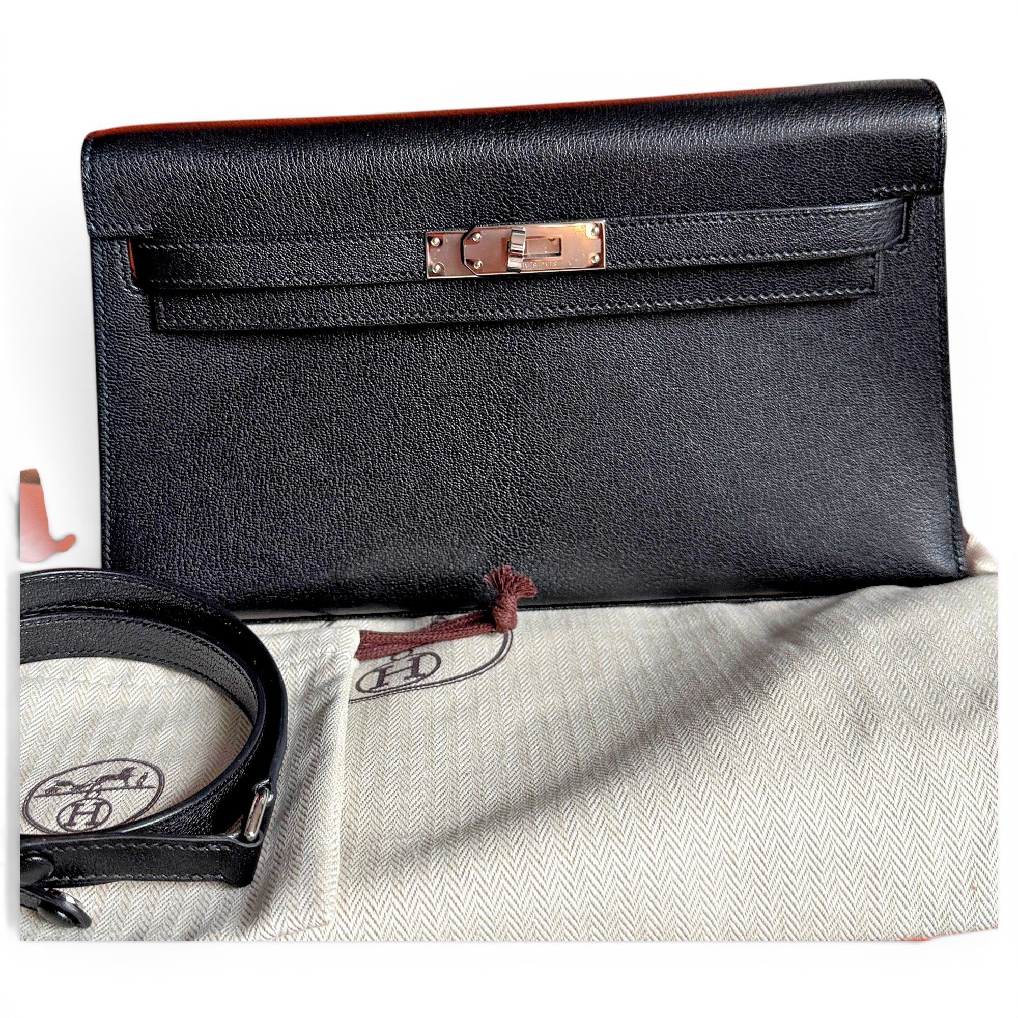 Kelly Elan leather handbag
