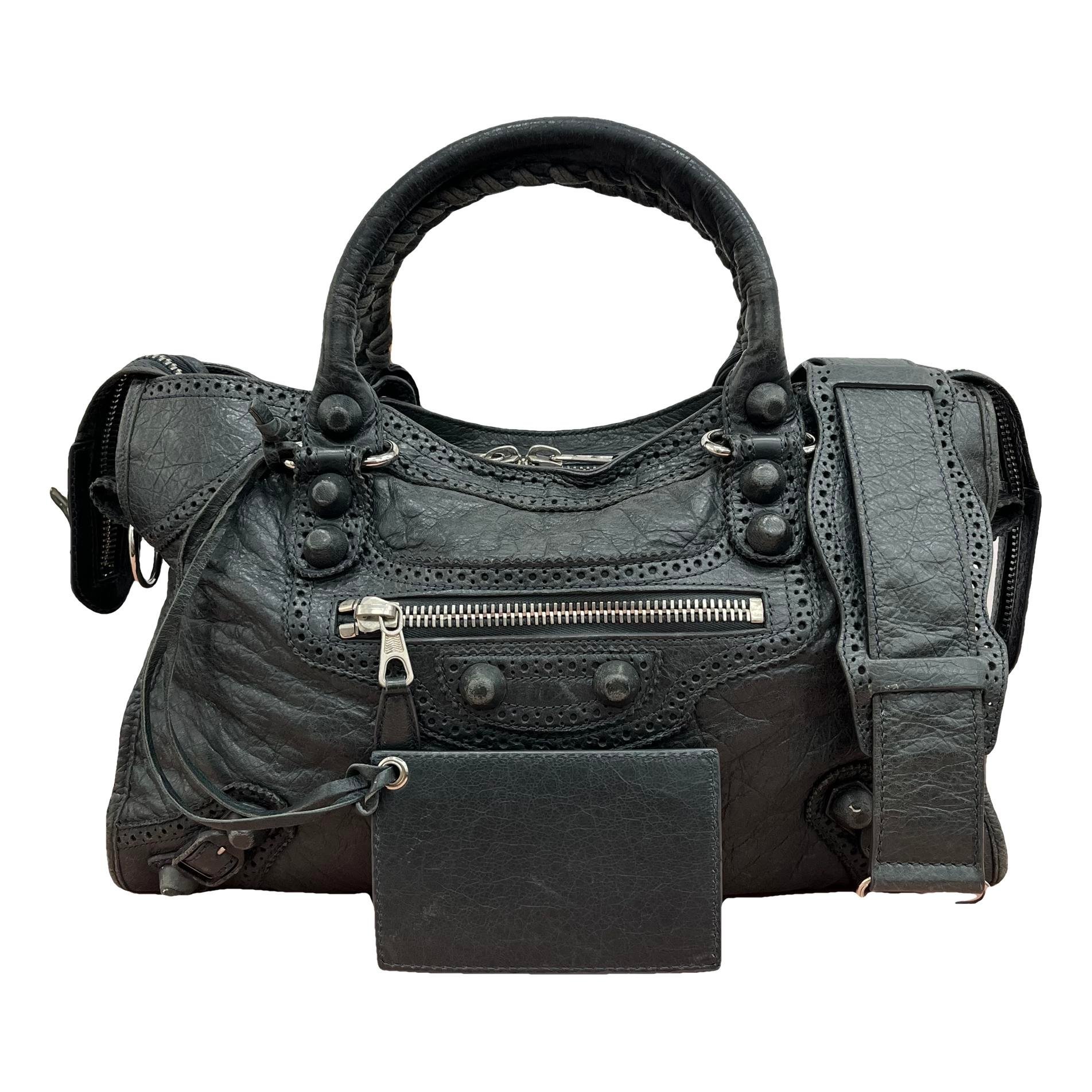 City leather handbag
