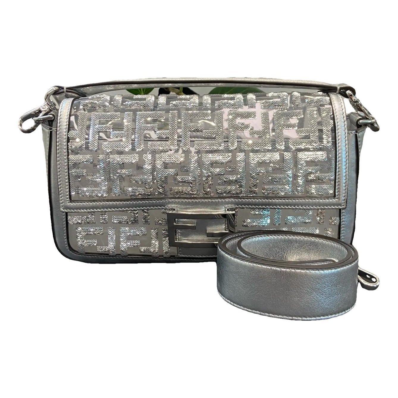 Baguette leather handbag