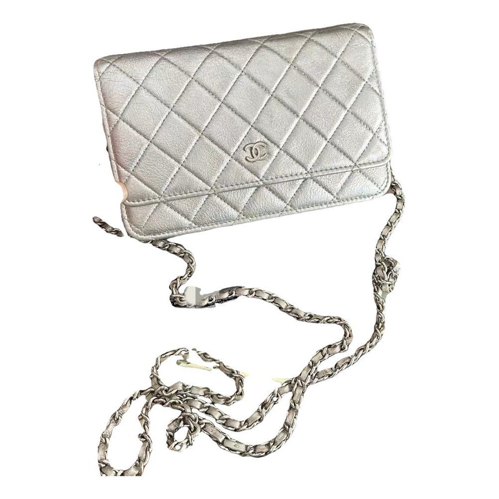 Wallet On Chain Gabrielle leather crossbody bag