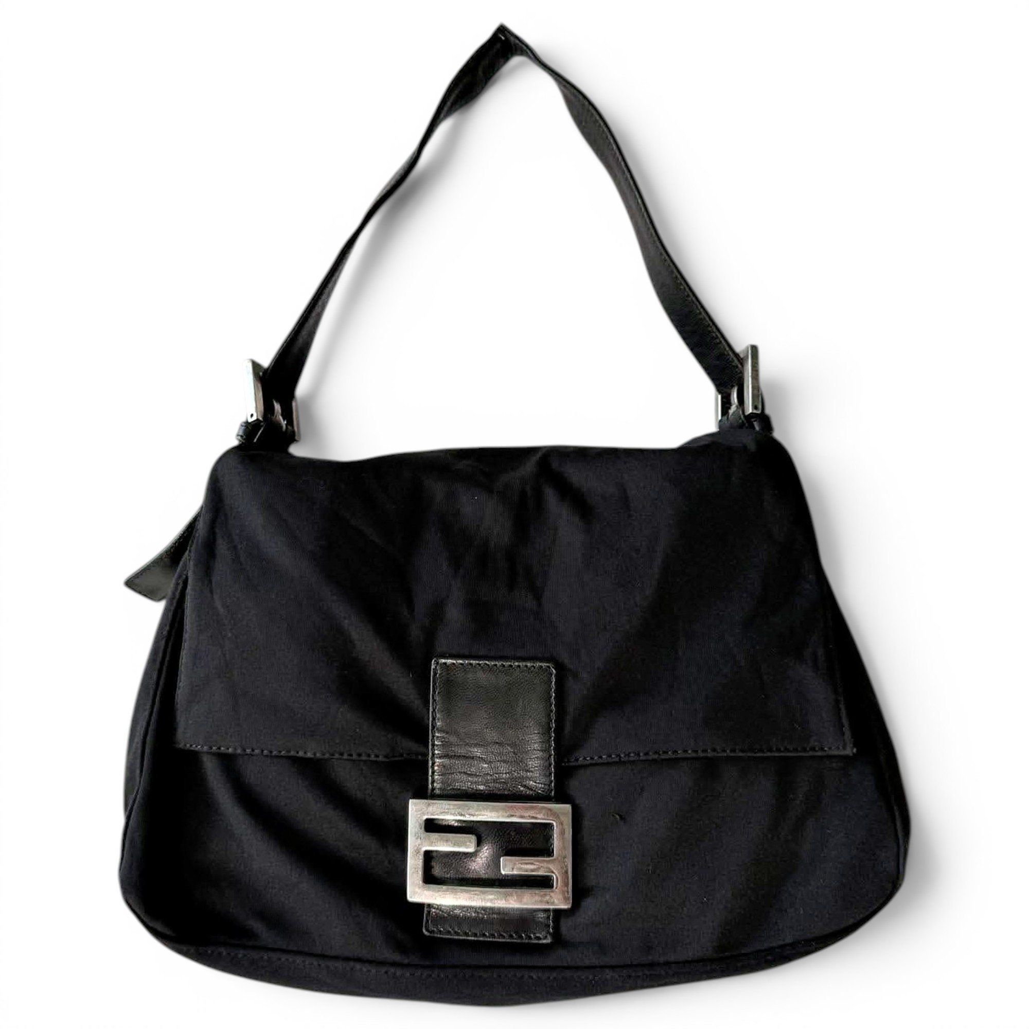 Baguette leather handbag