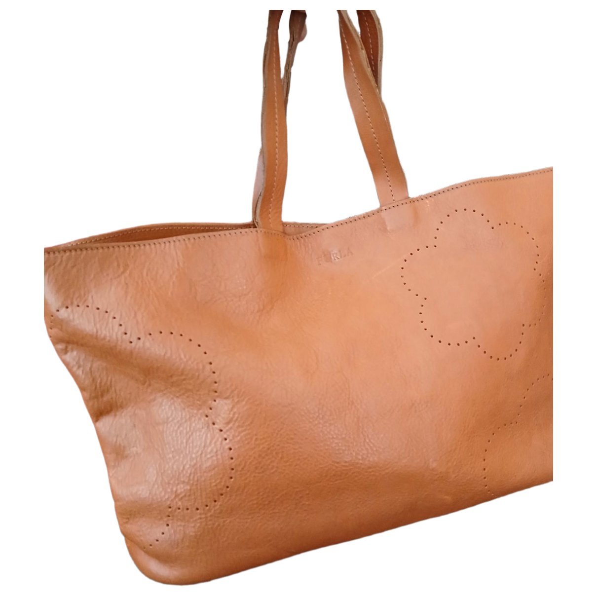 Leather tote