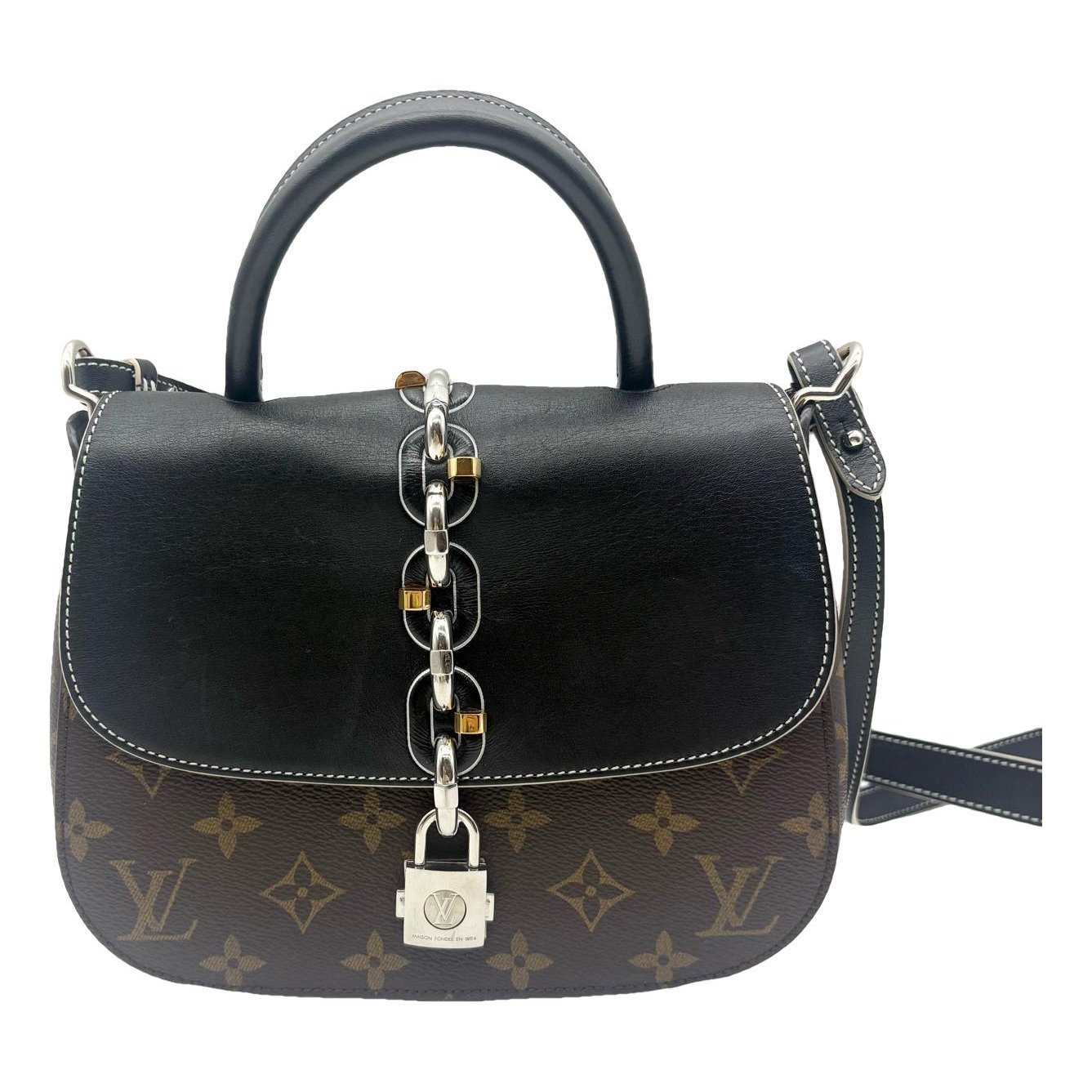 Chain It leather handbag