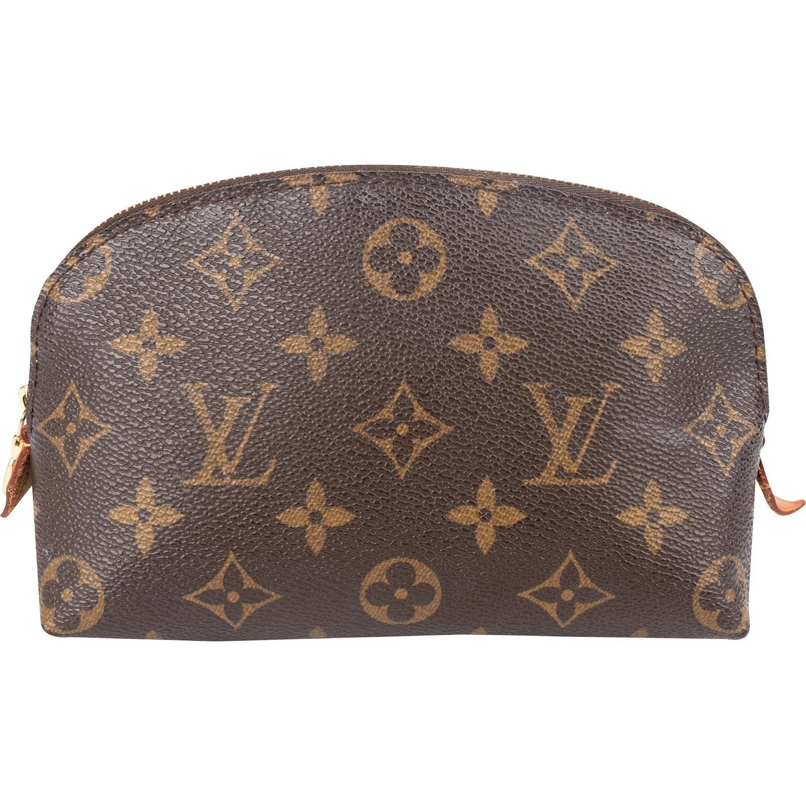 Pochette Cosmétique leather travel bag