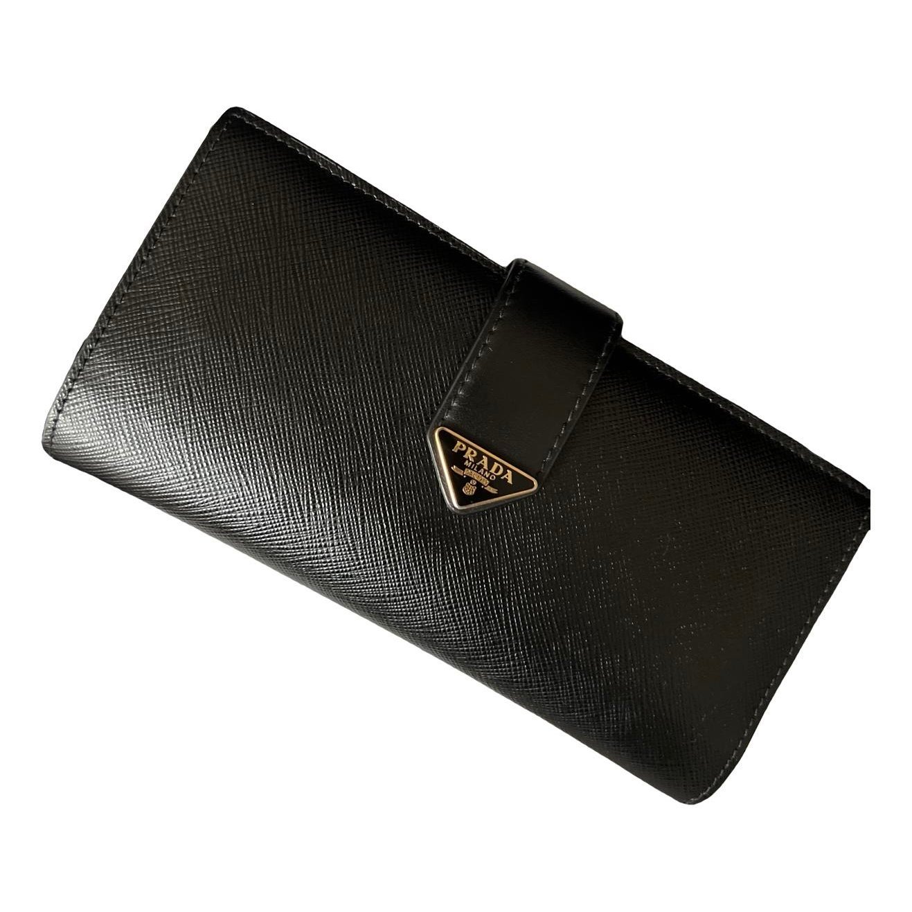 Leather clutch bag