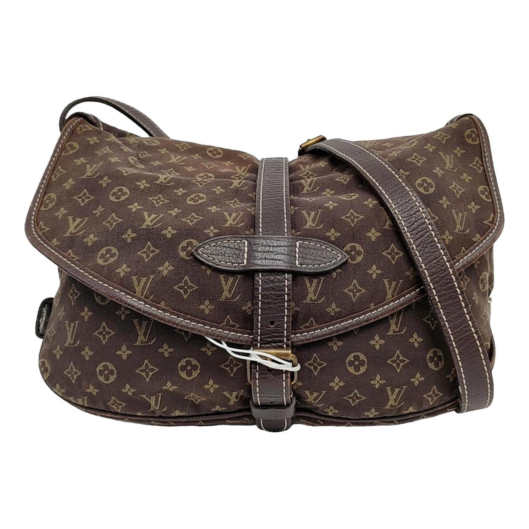 Louis Vuitton Saumur crossbody bag