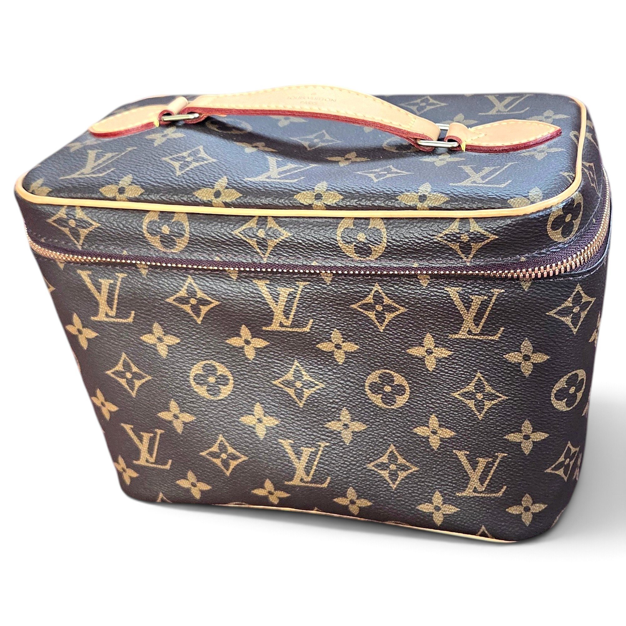 Nice vanity case