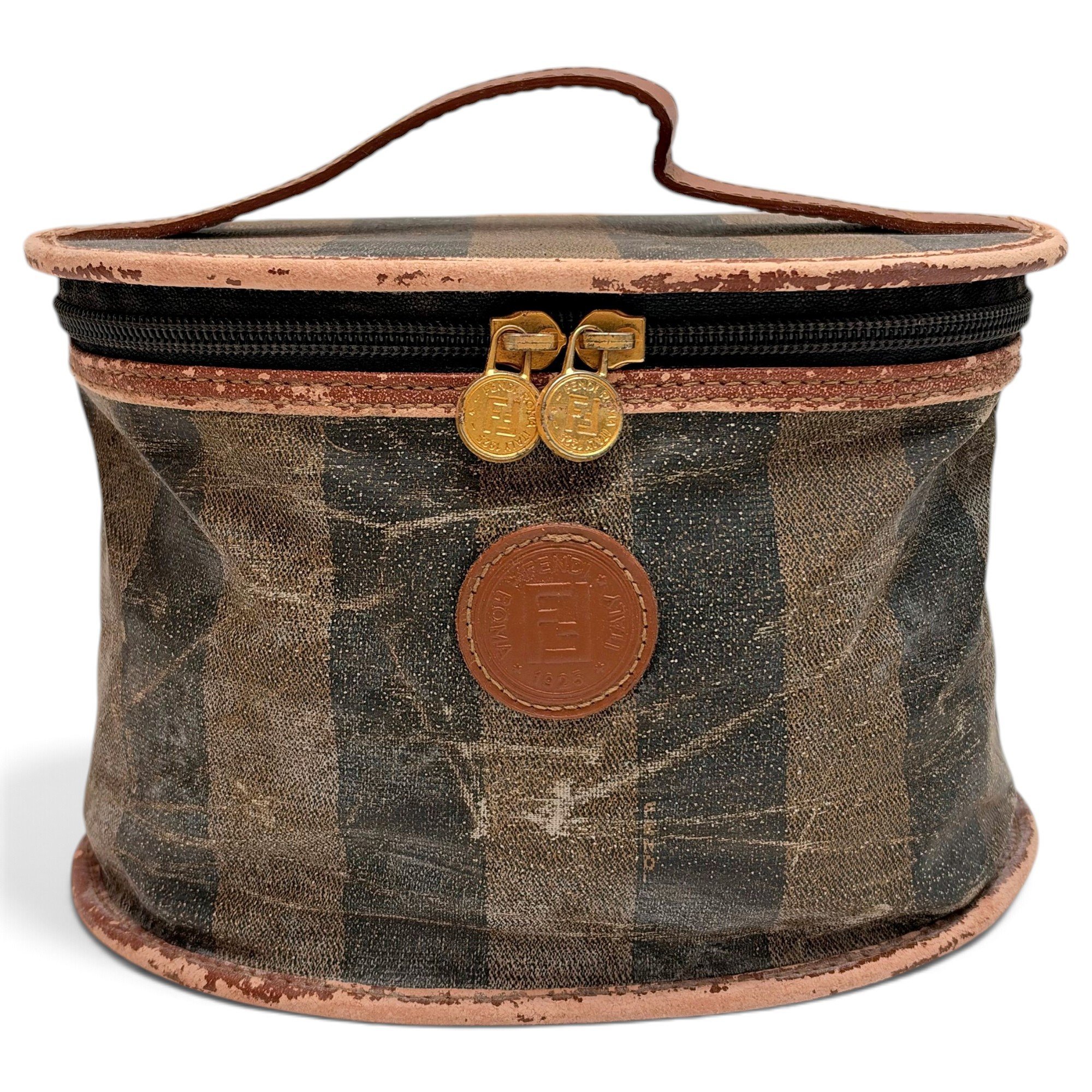 Leather clutch bag