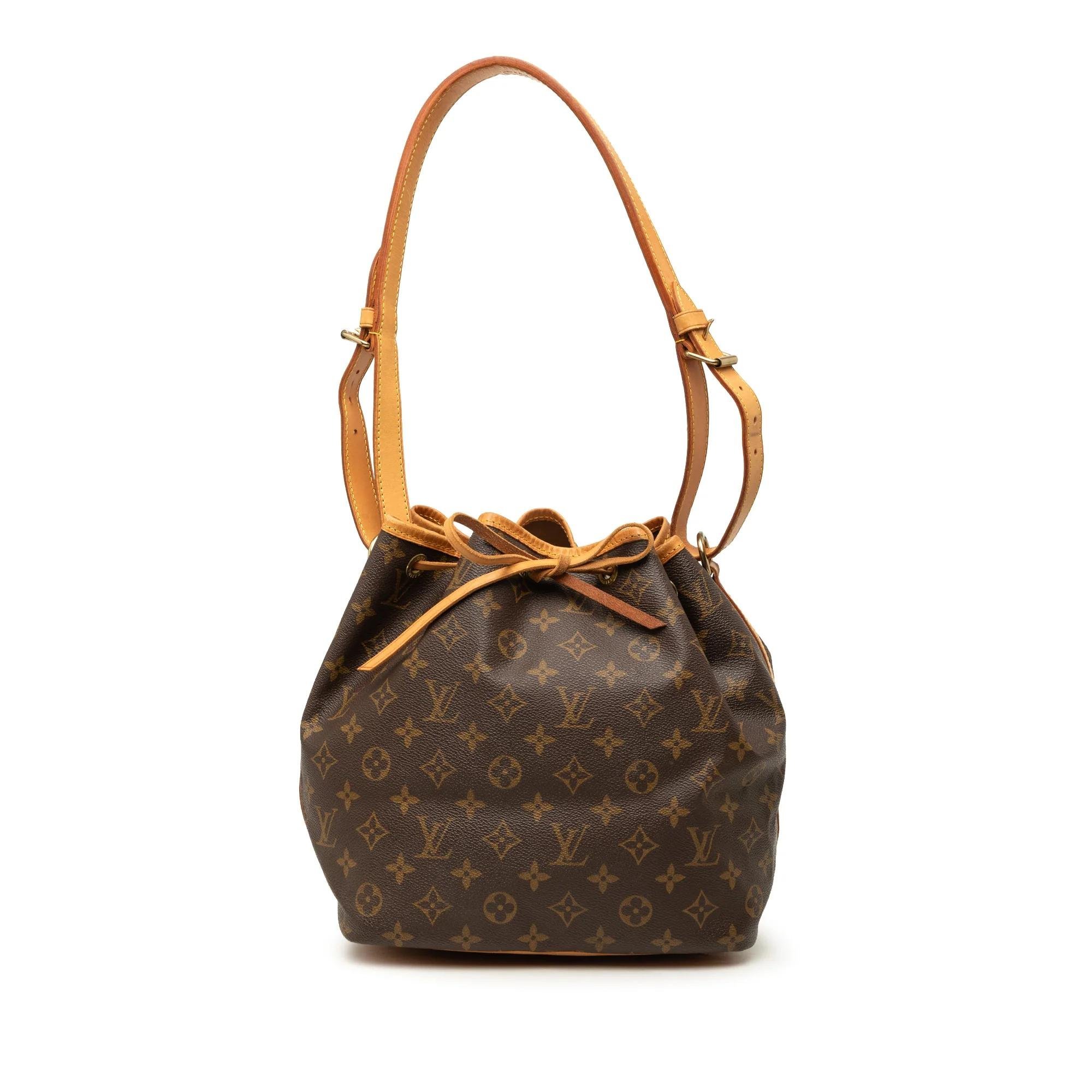 Bucket leather bag