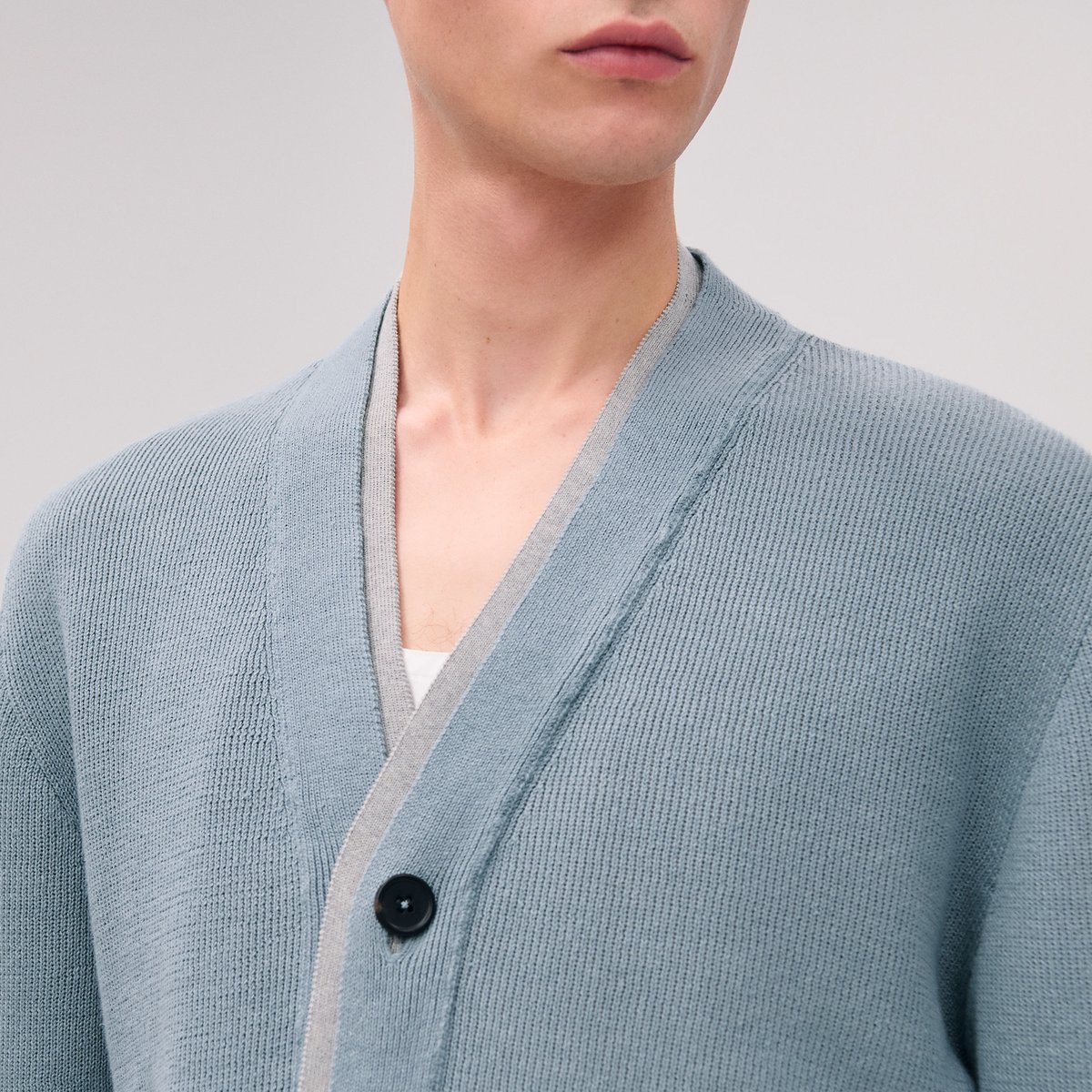 "Lin et l'autre" buttoned cardigan