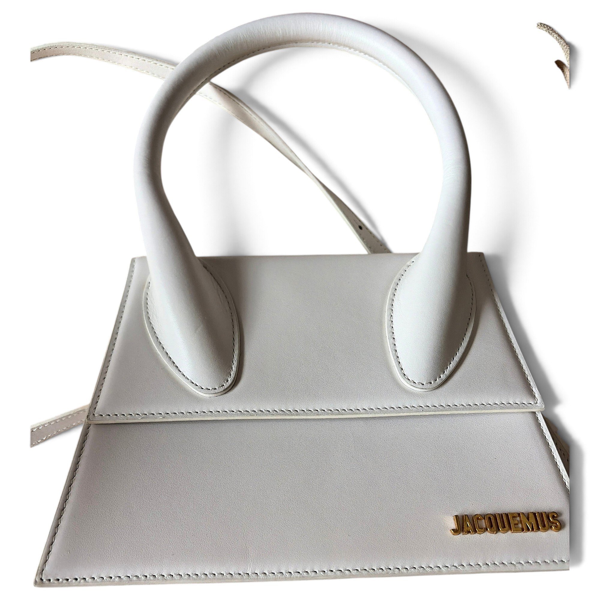 Le Grand Chiquito leather crossbody bag