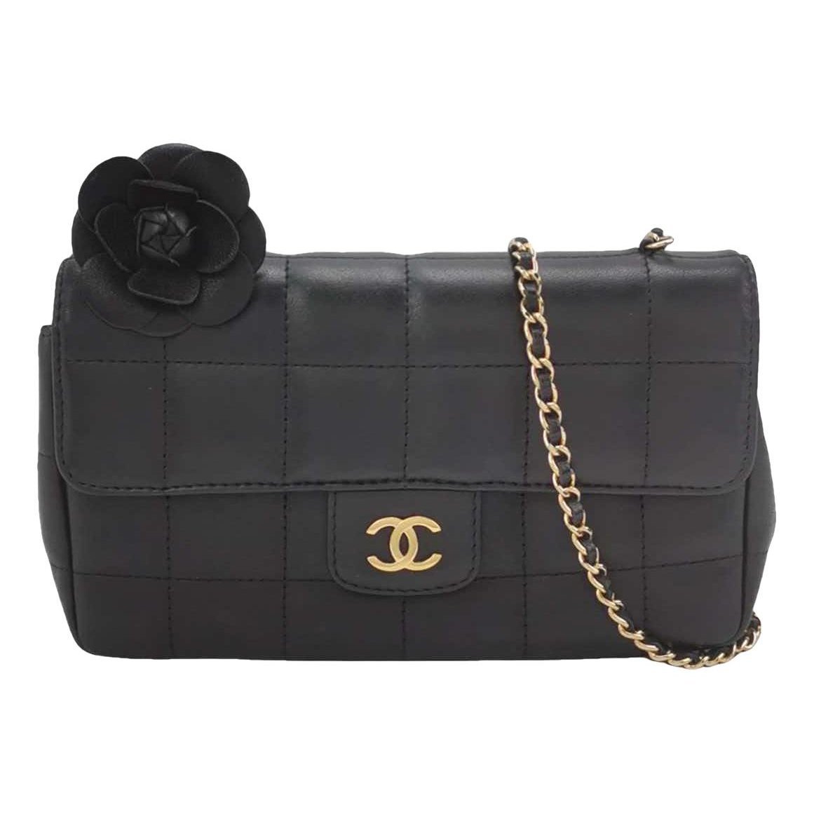 Timeless/Classique leather crossbody bag