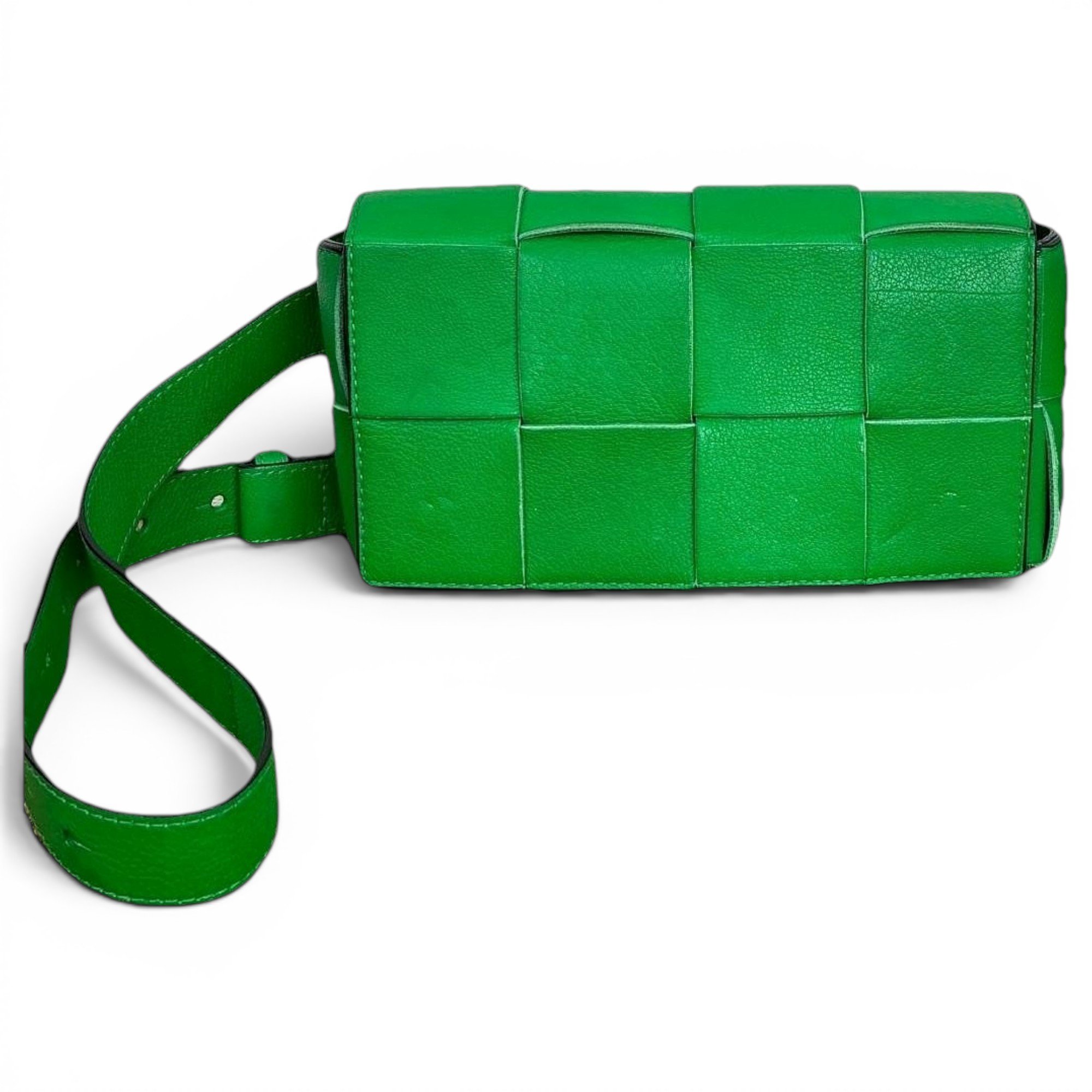 Cassette leather handbag