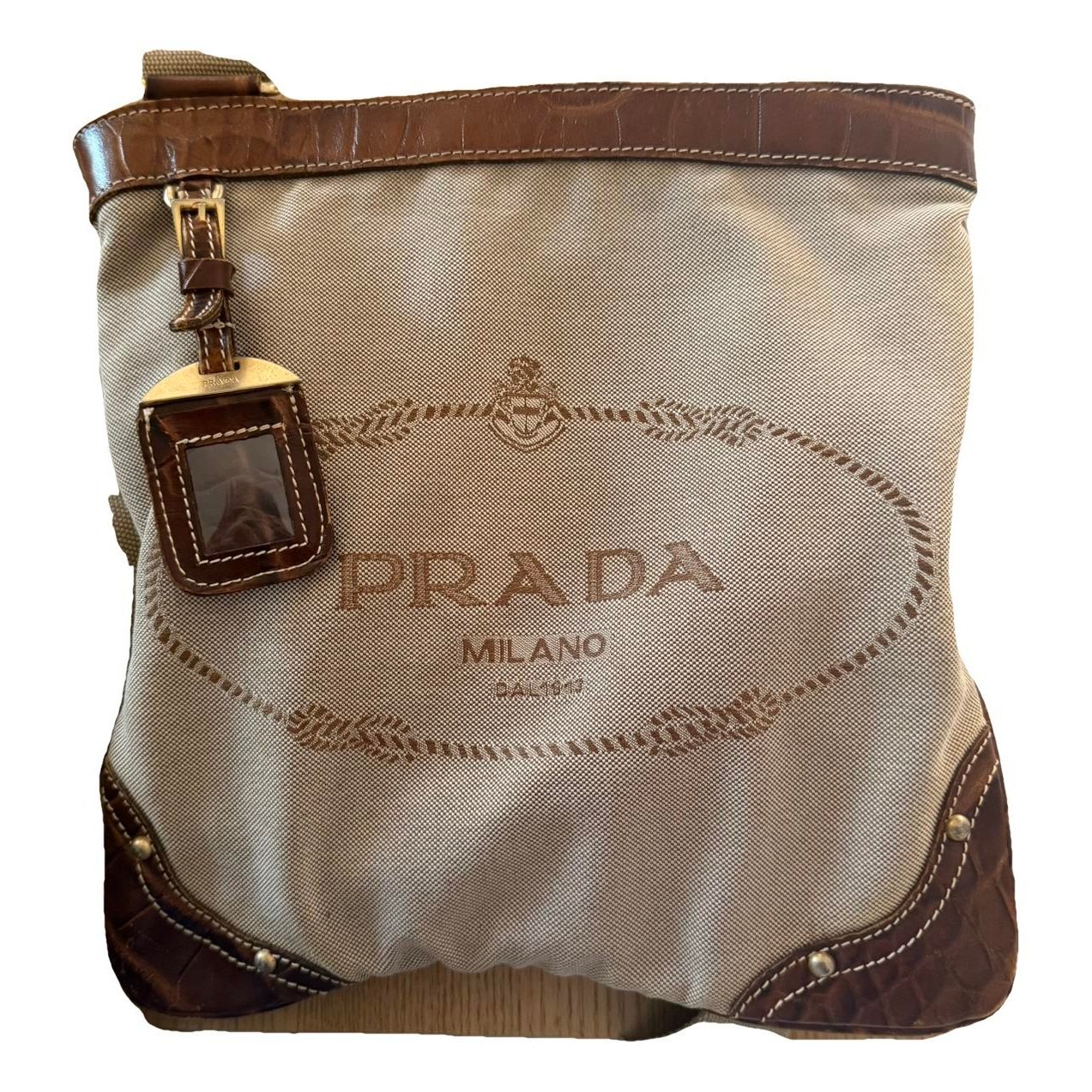 Leather crossbody bag