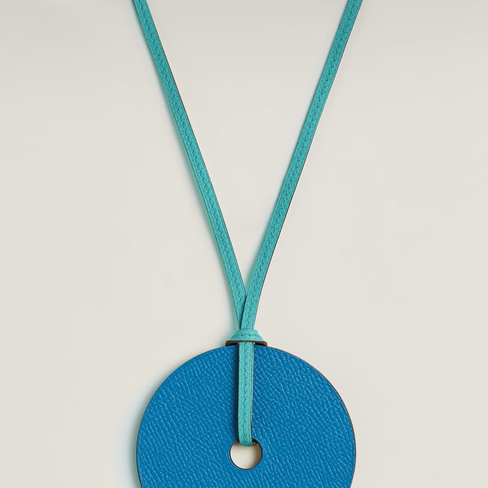 Vert Lanyard Necklace