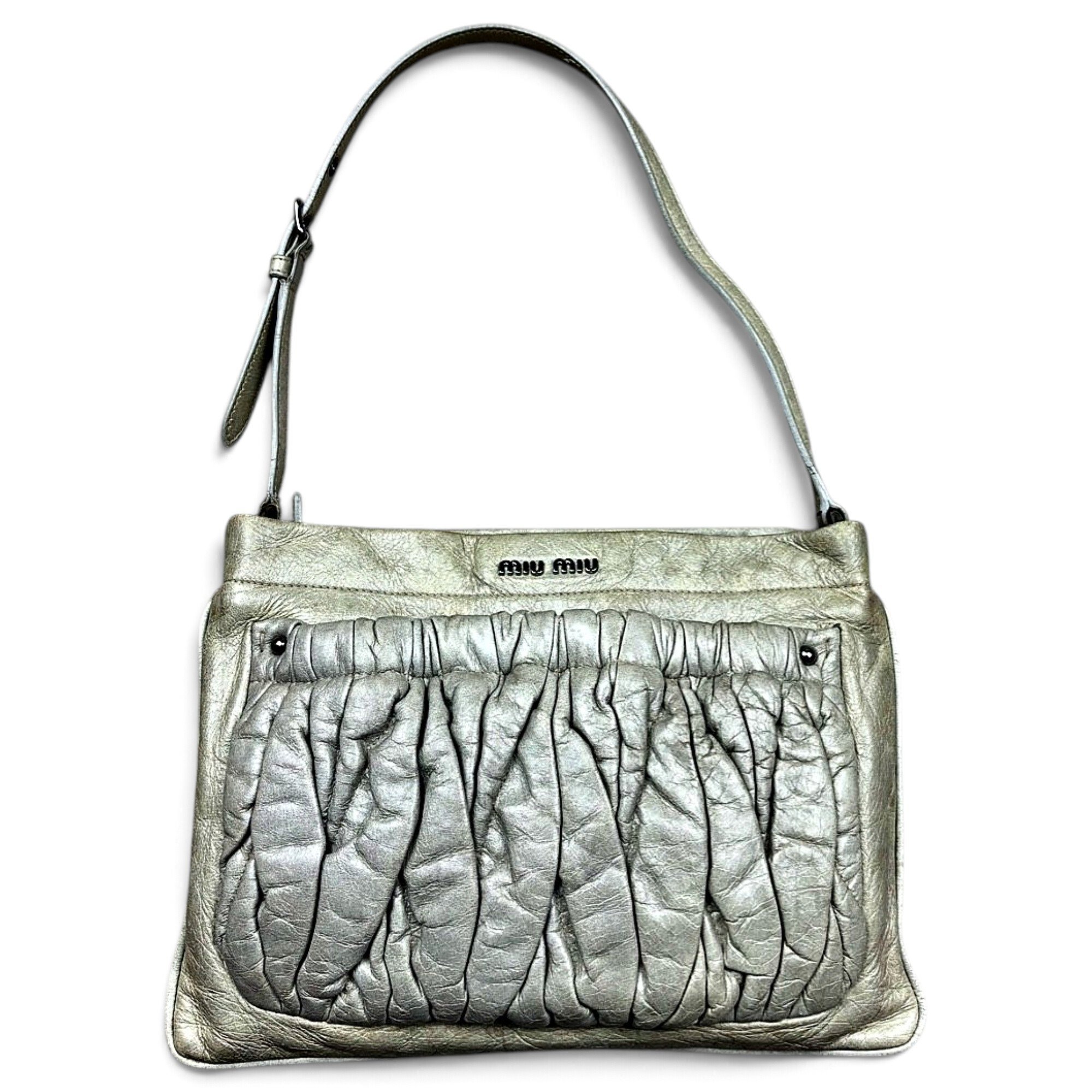 Matelassé leather handbag
