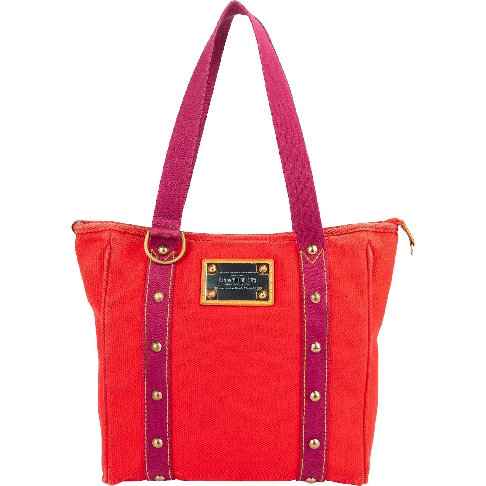 Antigua leather handbag