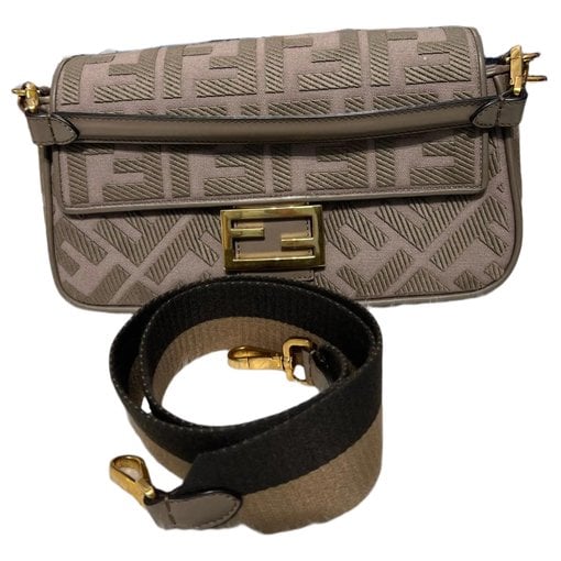Baguette cloth handbag