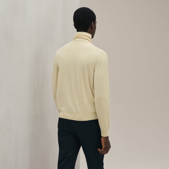 Vanille "Detail H" Turtleneck Sweater