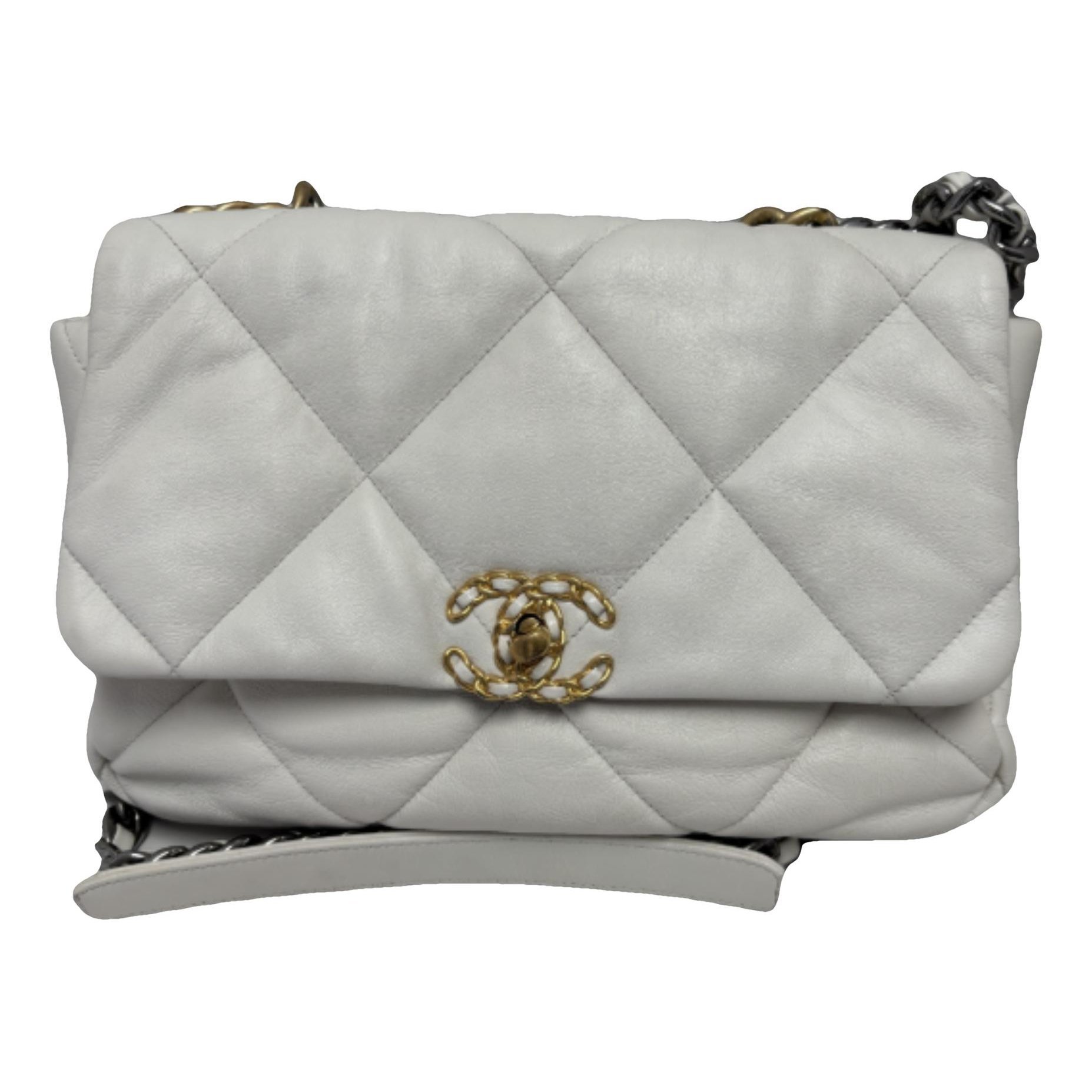 Chanel 19 leather handbag
