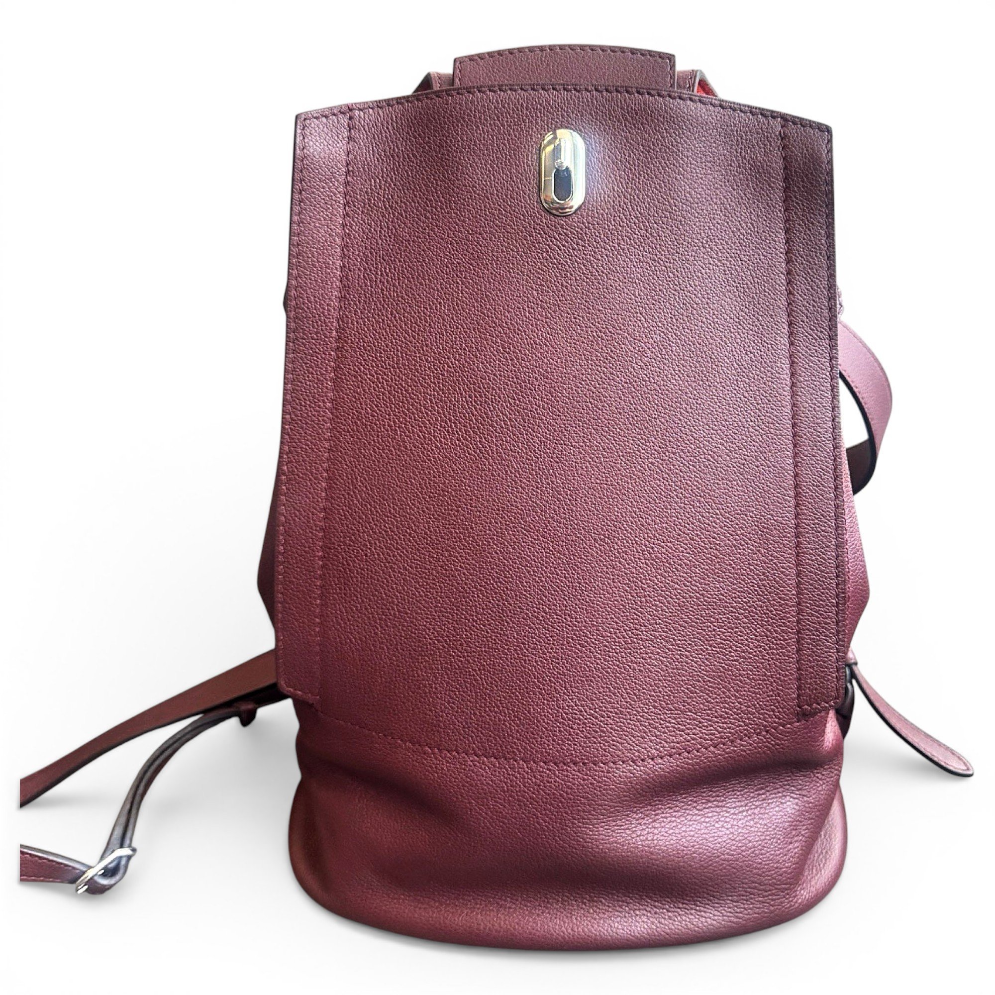 GR24 leather backpack
