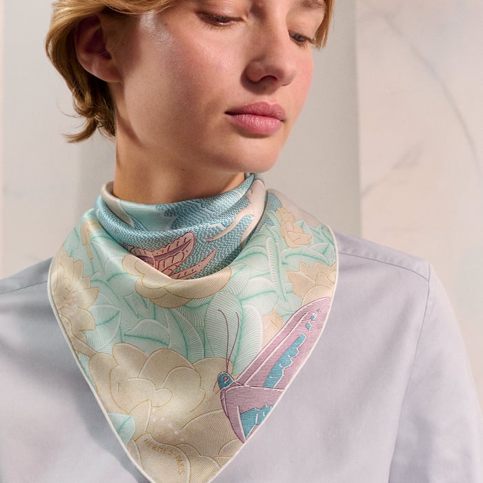 Ivresse Au Vent Scarf 70